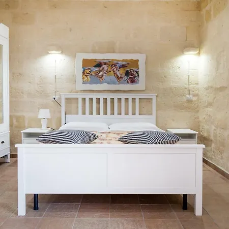La Di Zì Nicola Bed & Breakfast *